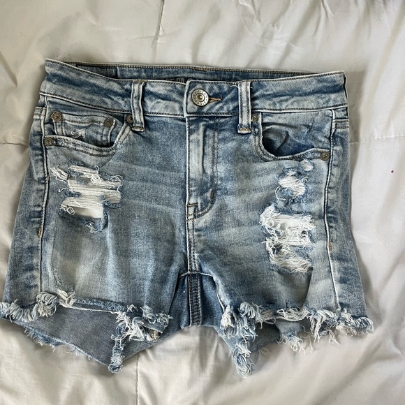 american eagle low rise shorts - Picture 1 of 2